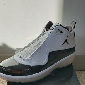 Nike Jordan Elements